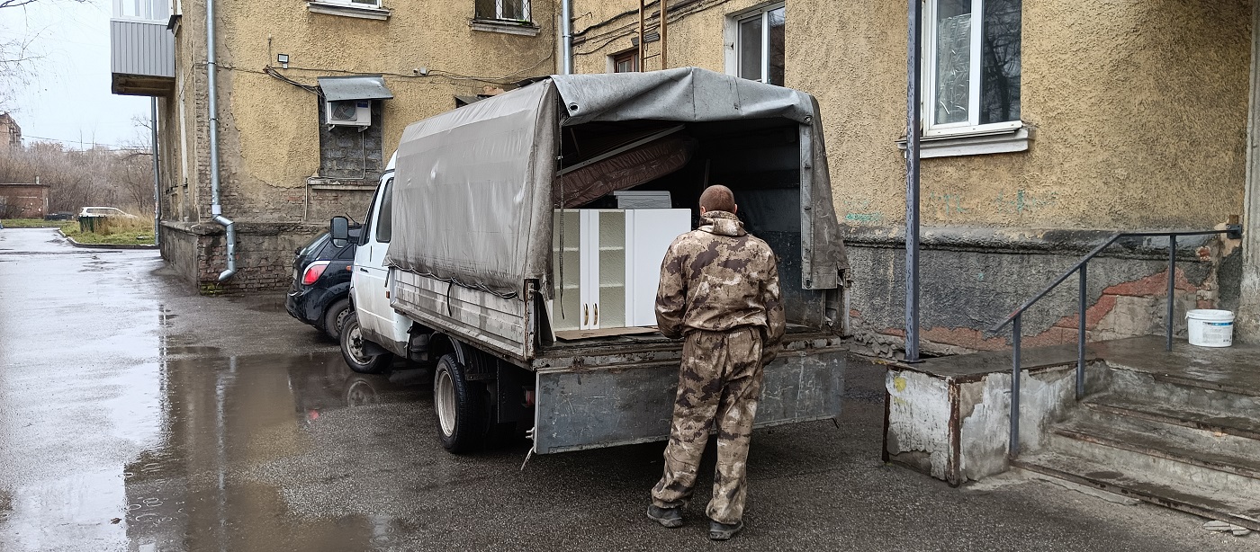 Где заказать грузчиков в Чанах